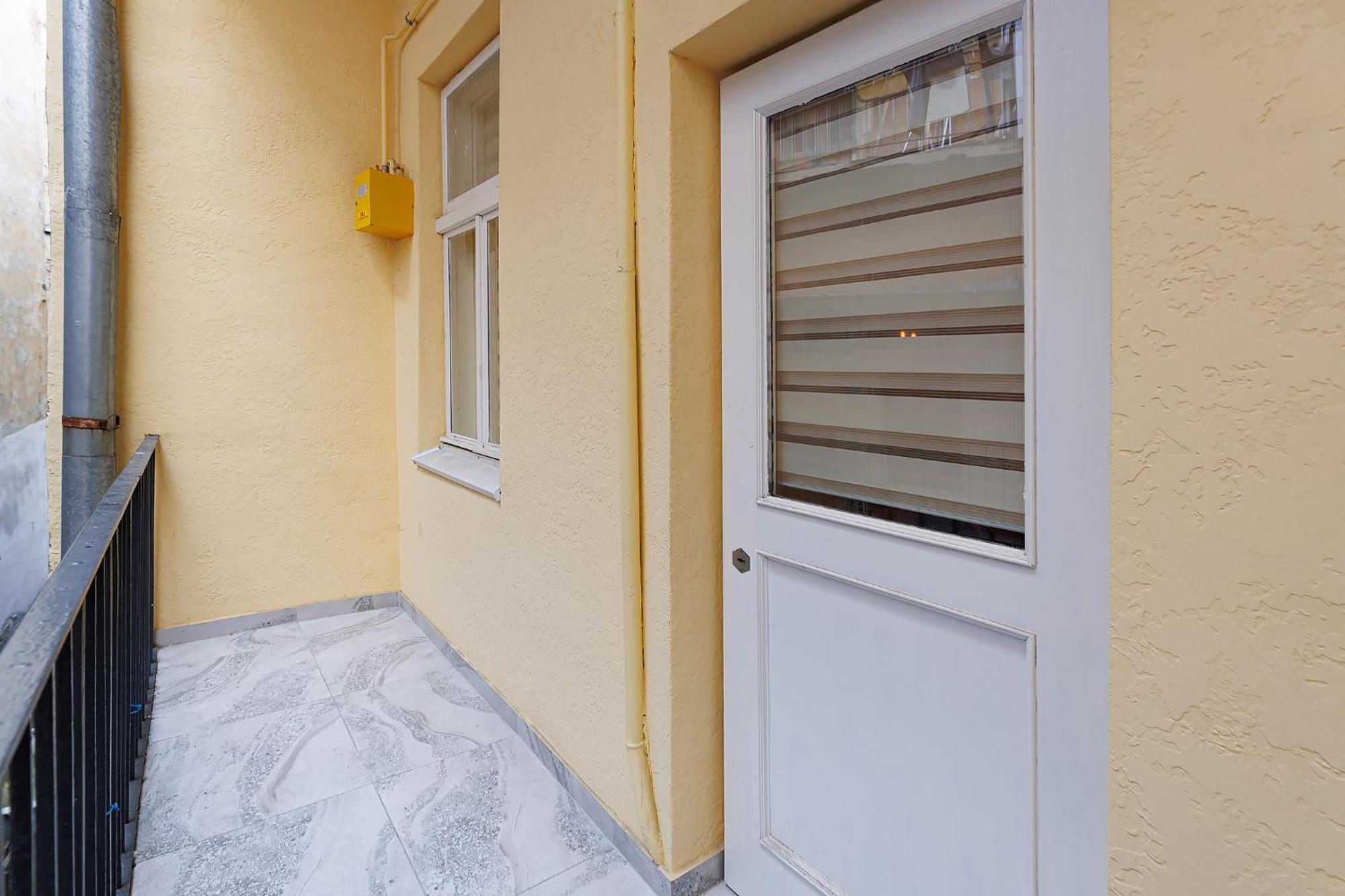 2 - Bedroom Apartments Galicia リヴィウ エクステリア 写真