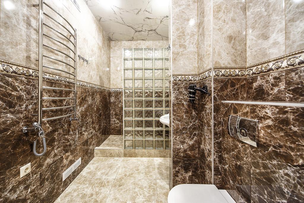 2 - Bedroom Apartments Galicia リヴィウ エクステリア 写真