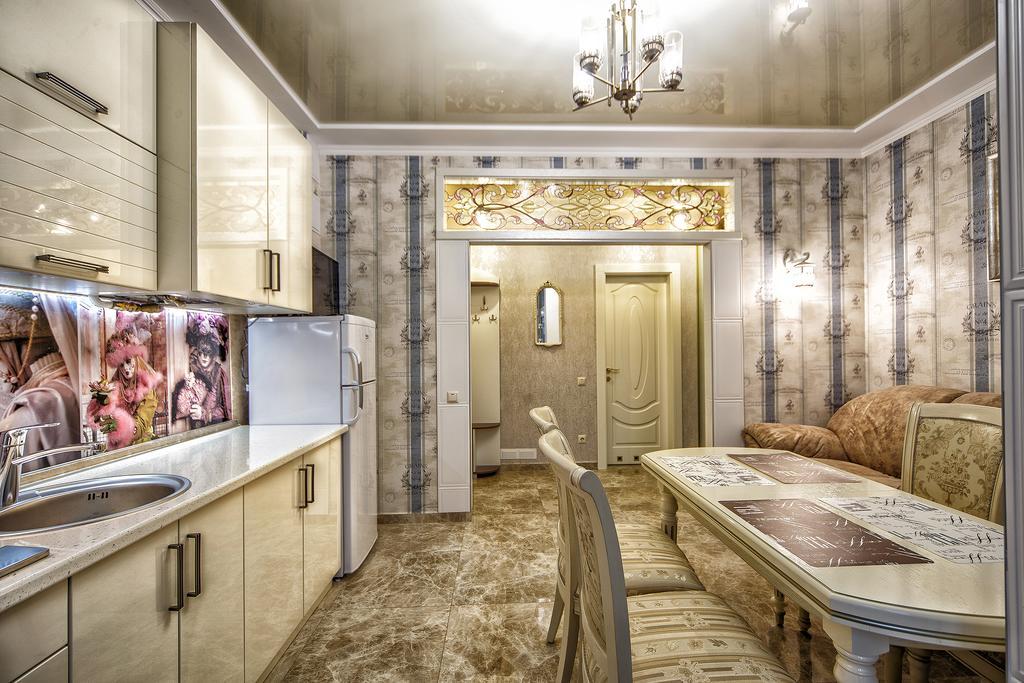 2 - Bedroom Apartments Galicia リヴィウ エクステリア 写真
